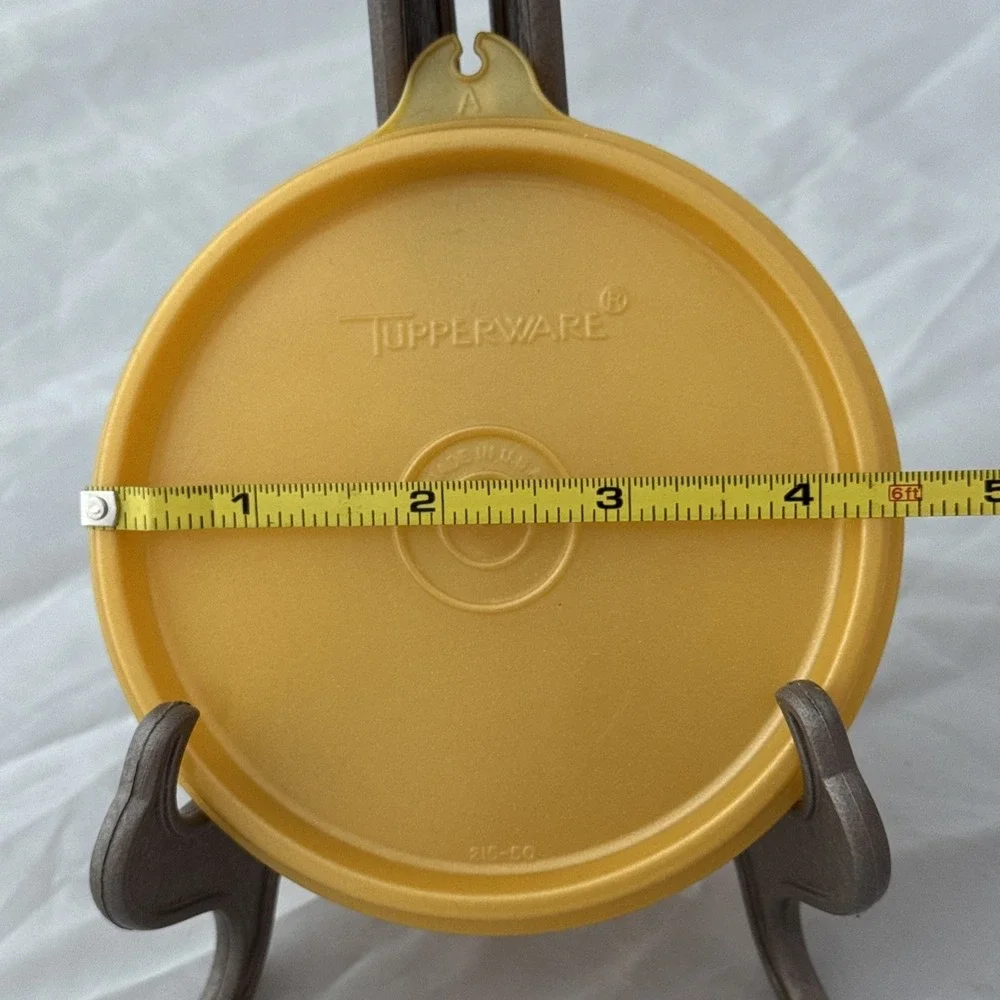 Vintage Tupperware Lid Seal 229‎ Gold Replacement C tab